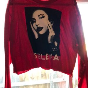 A long sleeve croptop